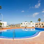 Διαμέρισμα Sea & Pool View In *