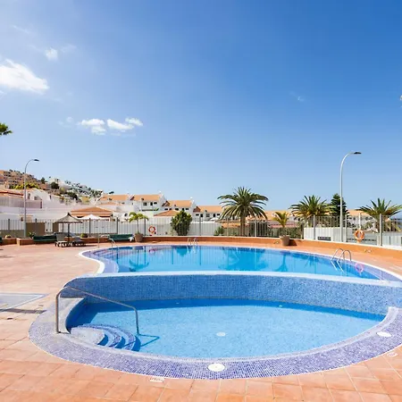Sea & Pool View In * 아데제