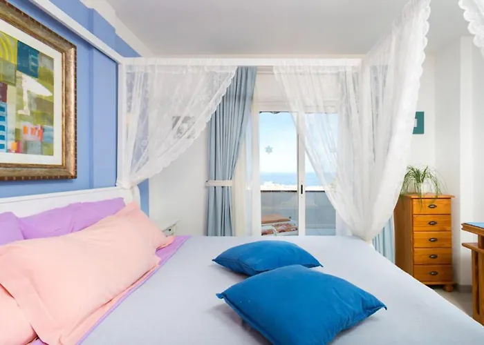 Apartment Sea & Pool View In *